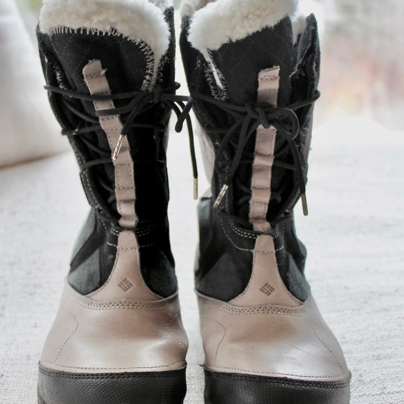 Columbia Sportswear  Omni-Heat® Leather Snow Boots - Picture 1 of 5